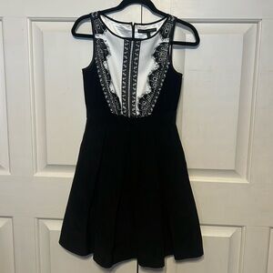 Women’s White House Black Market black and white cocktail dress size 0